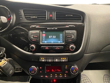 Kia Ceed, 2014г., передний привод, автомат