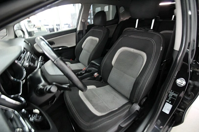 Kia Ceed, 2012г., передний привод, автомат