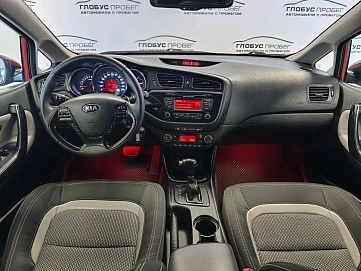 Kia Ceed, 2014г., передний привод, автомат