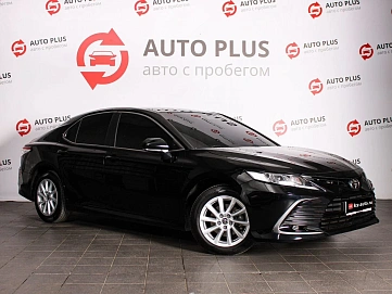 Toyota Camry, 2021г., передний привод, автомат
