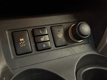 Toyota RAV4, 2011г., полный привод, вариатор