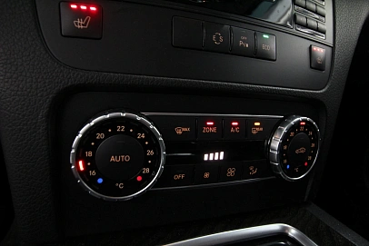 Mercedes-Benz GLK-Класс, 2015г., полный привод, автомат