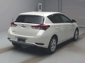 Toyota Auris, 2017г., передний привод, вариатор