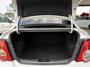 Chevrolet Aveo, 2014г., передний привод, автомат