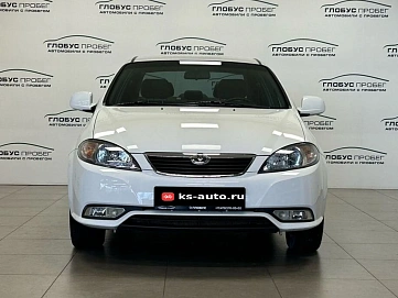 Daewoo Gentra, 2013г., передний привод, механика
