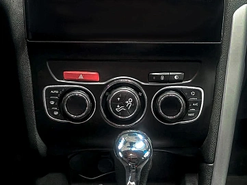 Citroen DS4, 2012г., передний привод, автомат