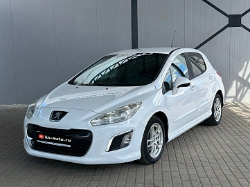 Peugeot 308, 2011г., передний привод, автомат