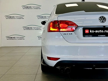 Volkswagen Jetta, 2014г., передний привод, механика