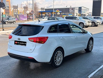 Kia Ceed, 2013г., передний привод, автомат