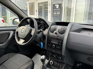 Renault Duster, 2016г., полный привод, механика