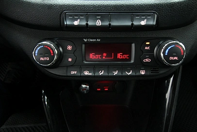 Kia Ceed, 2012г., передний привод, автомат