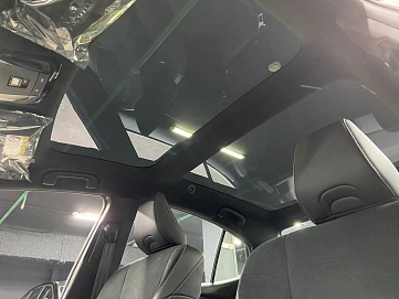 Toyota Camry, 2025г., передний привод, вариатор
