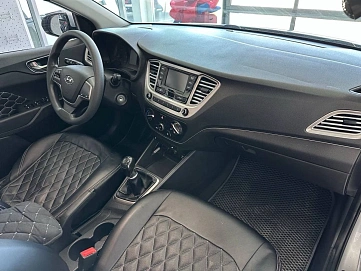 Hyundai Solaris, 2019г., передний привод, механика