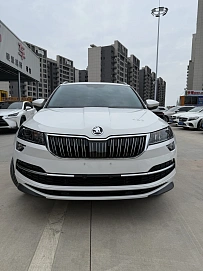 Skoda Karoq, 2021г., передний привод, автомат