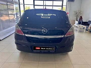 Opel Astra, 2007г., передний привод, механика