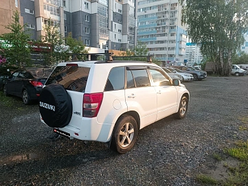 Suzuki Grand Vitara, 2011г., полный привод, автомат