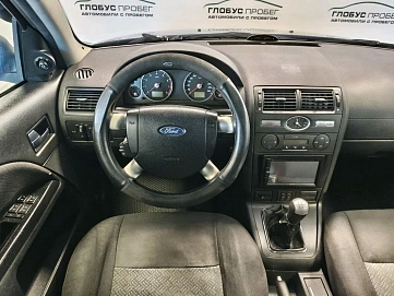 Ford Mondeo, 2006г., передний привод, механика