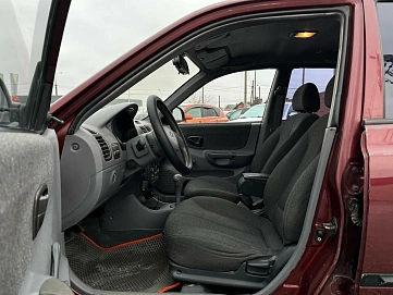 Hyundai Accent, 2006г., передний привод, автомат