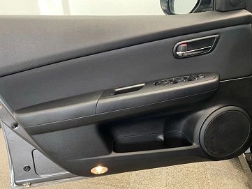 Mazda 6, 2012г., передний привод, механика