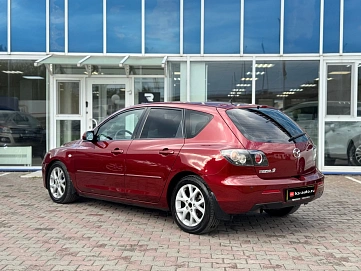 Mazda 3, 2008г., передний привод, механика