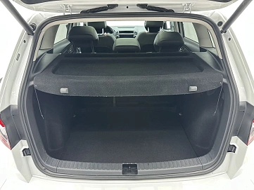 Skoda Karoq, 2023г., передний привод, автомат