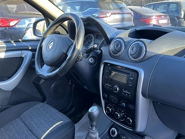 Renault Duster, 2013г, полный привод, механика
