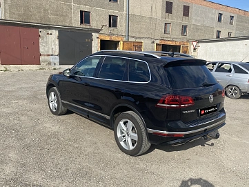 Volkswagen Touareg, 2016г., полный привод, автомат