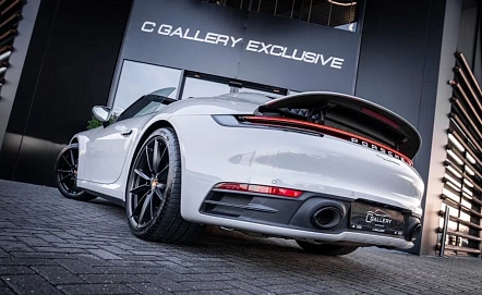 Porsche 911, 2024г., полный привод, робот