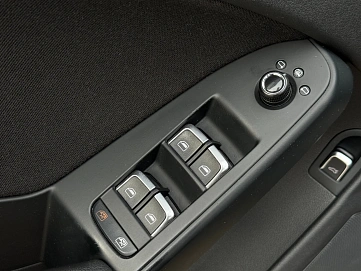 Audi A4, 2012г., передний привод, вариатор