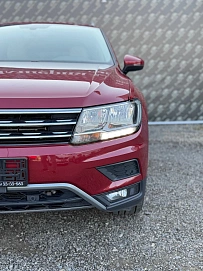 Volkswagen Tiguan, 2018г., полный привод, автомат