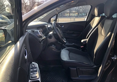 Renault Kaptur, 2020г, полный привод, вариатор