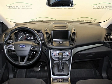 Ford Kuga, 2017г., передний привод, автомат