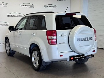 Suzuki Grand Vitara, 2011г., полный привод, автомат