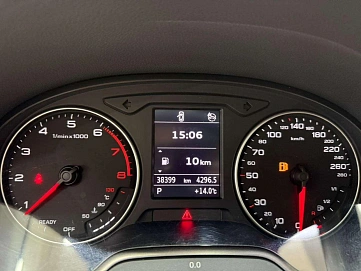 Audi Q2, 2022г., передний привод, робот
