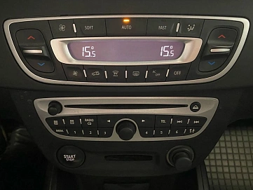 Renault Megane, 2010г., передний привод, механика