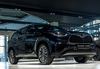 Toyota Highlander, 2026г, полный привод, автомат
