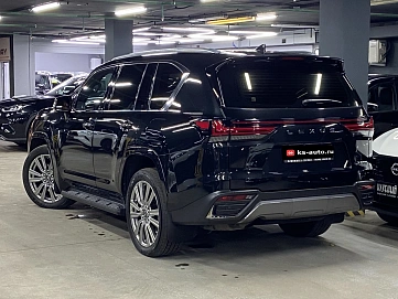 Lexus LX, 2022г., полный привод, автомат