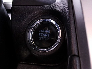 Toyota Camry, 2016г., передний привод, автомат