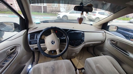 Mazda MPV, 2002г., передний привод, автомат