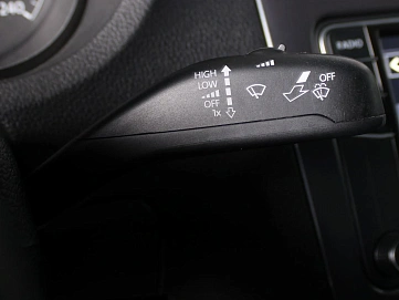 Volkswagen Polo, 2019г., передний привод, автомат