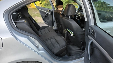 Skoda Octavia, 2011г., передний привод, робот