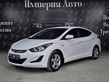 Hyundai Elantra, 2015г., передний привод, автомат