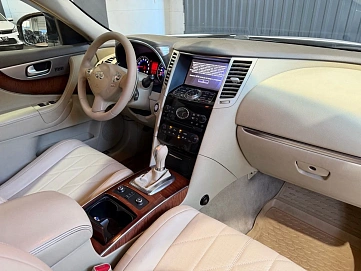 Infiniti FX, 2011г., полный привод, автомат
