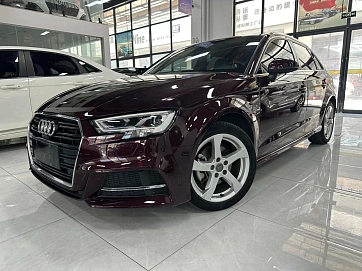 Audi A3, 2018г., передний привод, робот