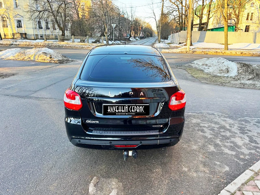 Lada (ВАЗ) Granta, 2023г., передний привод, механика