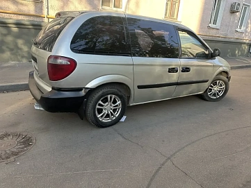 Dodge Caravan, 2004г., передний привод, автомат