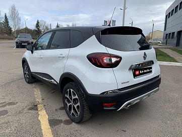 Renault Kaptur, 2017г, передний привод, вариатор