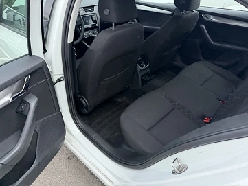 Skoda Octavia, 2020г., передний привод, автомат