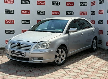 Toyota Avensis, 2005г., передний привод, автомат