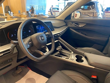 Changan CS35 Plus, 2023г, передний привод, робот